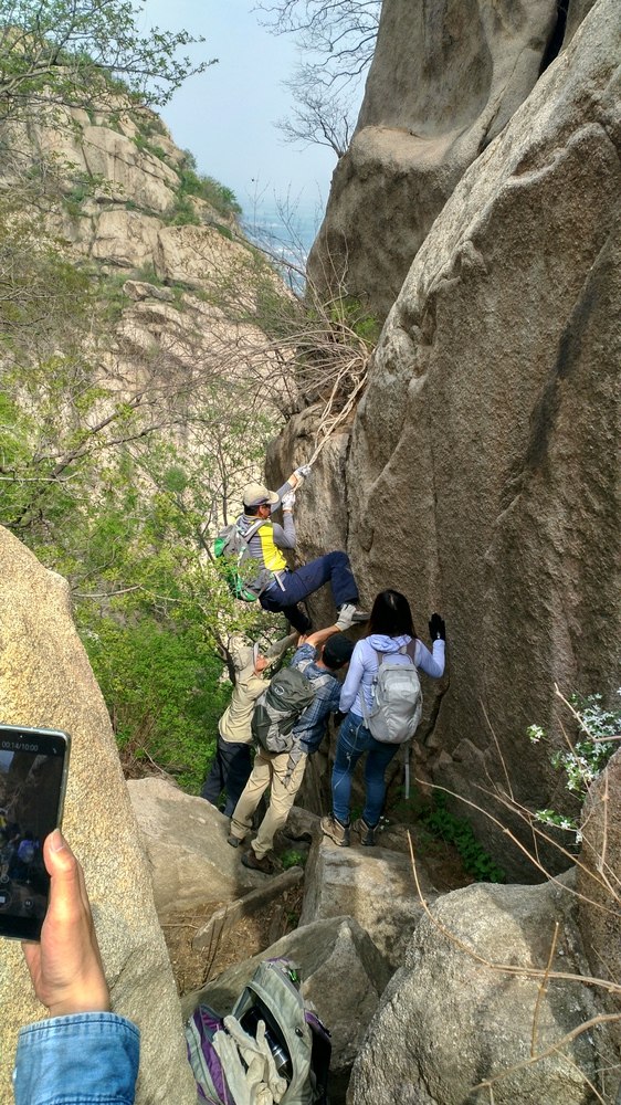 凤凰岭险中险之神女峰