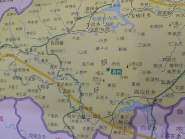 (河北保定易县西南部区域地图)